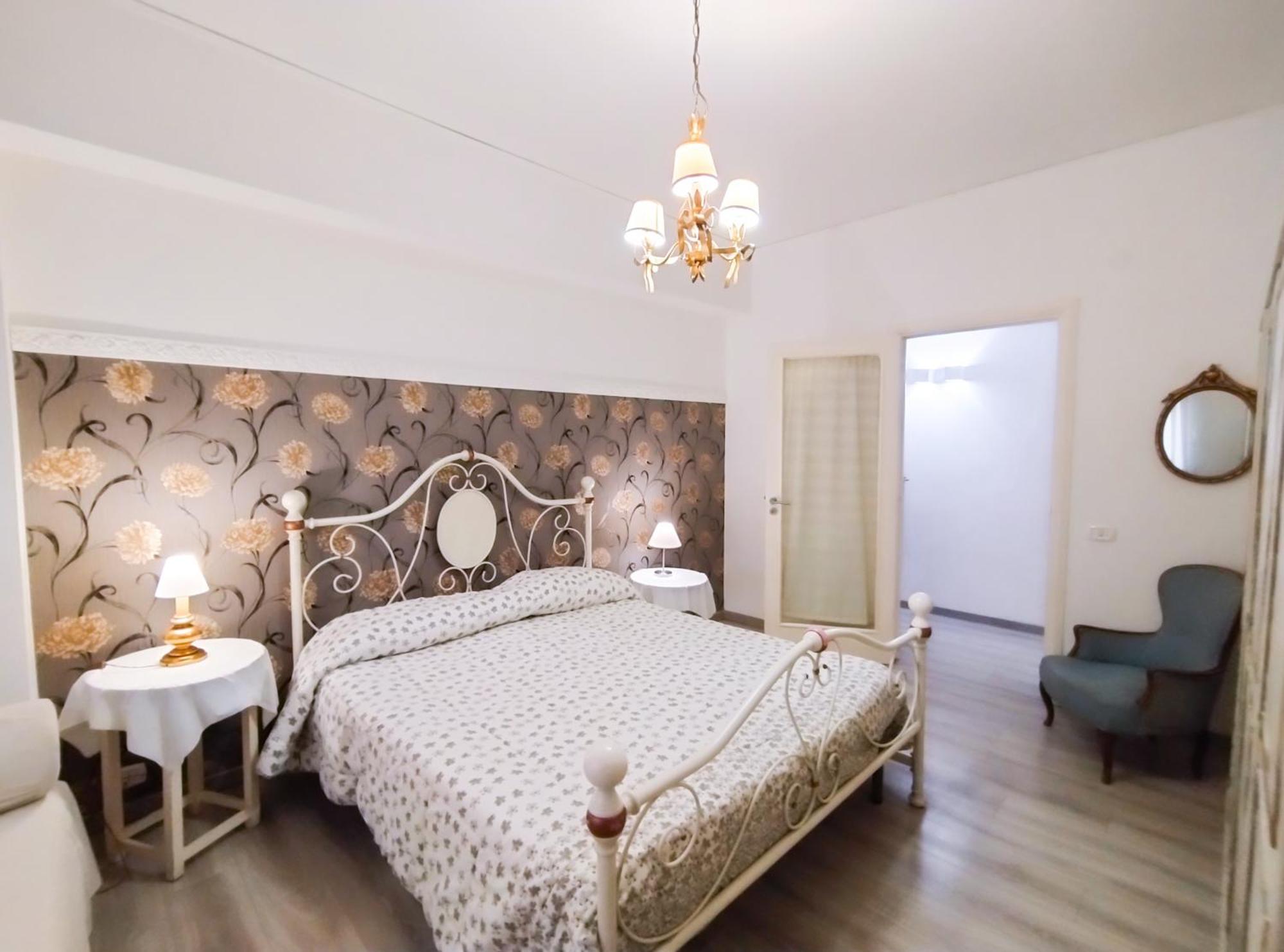 Casa Alessandro Casa Maria Francesca Napoli Eksteriør bilde